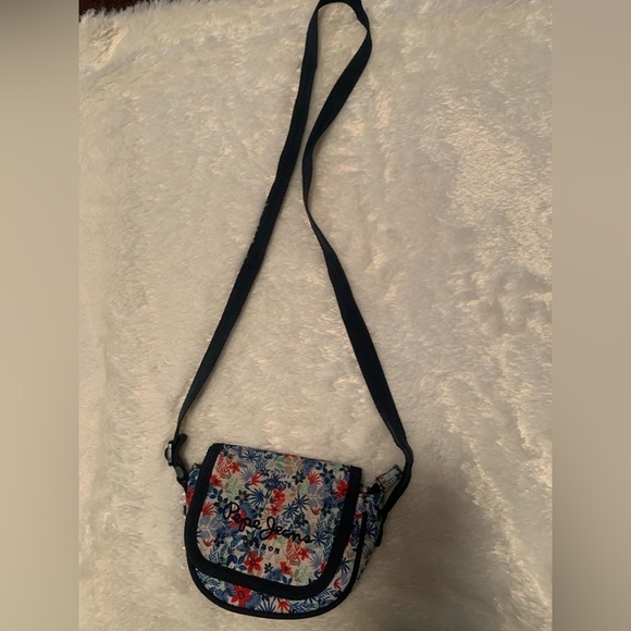 Pepe Jeans Small Crossbody Purse - Picture 3 of 5